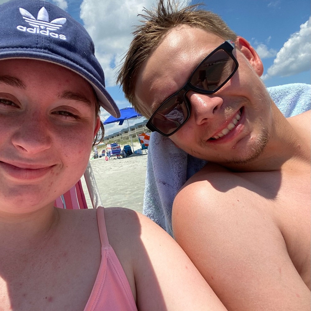 Meet your Posher, Maya